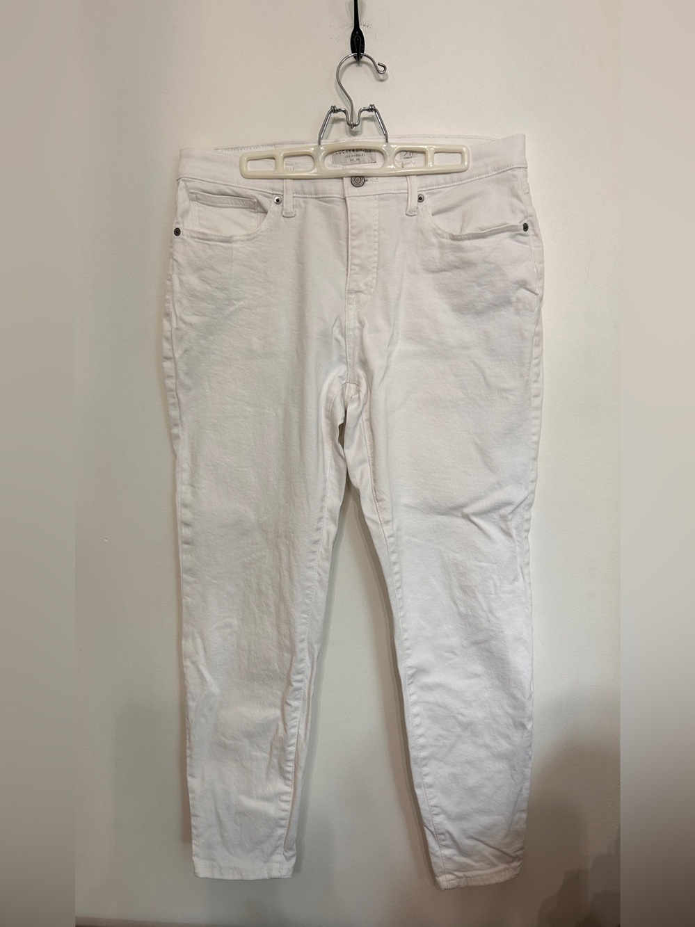 LUCKY BRAND LOS ANGELES MID RISE SKINNY AVA JEANS